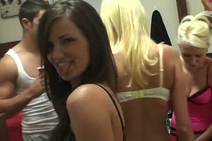 变态另类xxⅩbbb