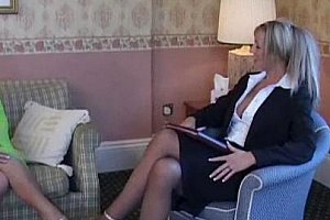 日本人视频69式jzzij